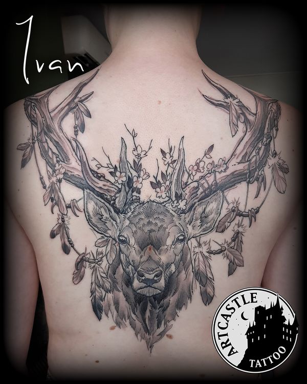 ArtCastleTattoo Tattoo ArtiestIvan deer backpiece with flowers and antlers Black n Grey