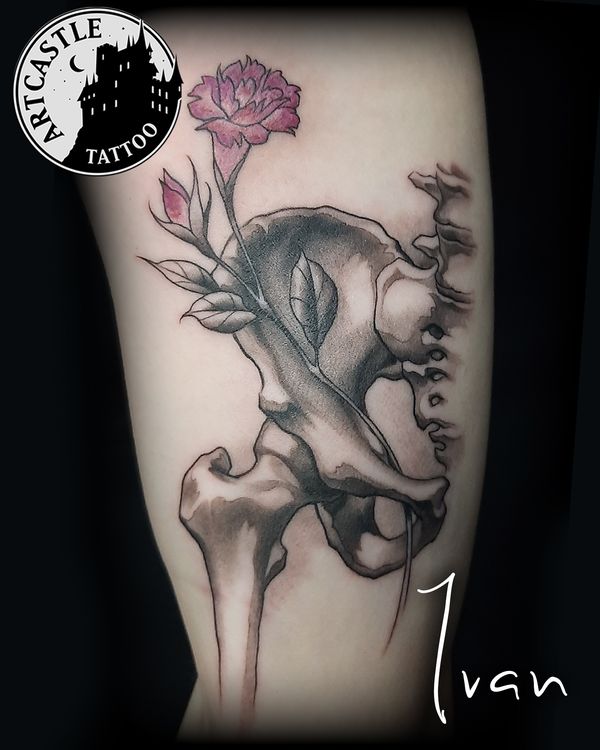 ArtCastleTattoo Tattoo ArtiestIvan hipbone with colored flower Black n Grey