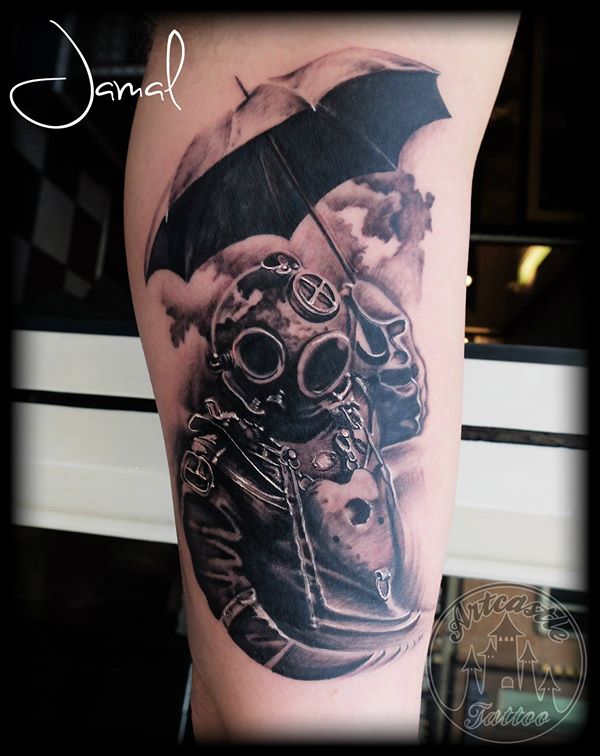 ArtCastleTattoo Tattoo ArtiestJamal Deep Sea Diver with umbrella Black n Grey