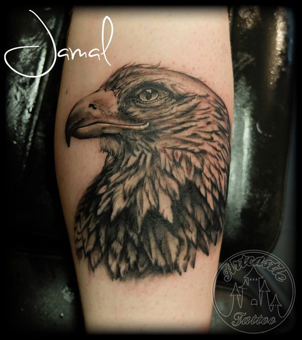 ArtCastleTattoo Tattoo ArtiestJamal Eagle on the leg Black n Grey