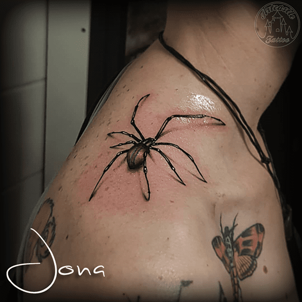 ArtCastleTattoo Tattoo ArtiestJona Hyper realistic spider man spider tattoo color realism on top of shoulder Color