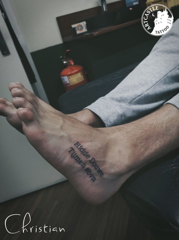 ArtCastleTattoo Tattoo ArtiestJona foot Lettering
