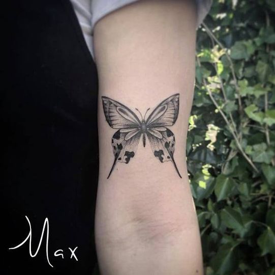 ArtCastleTattoo Tattoo ArtiestMax Butterfly on arm