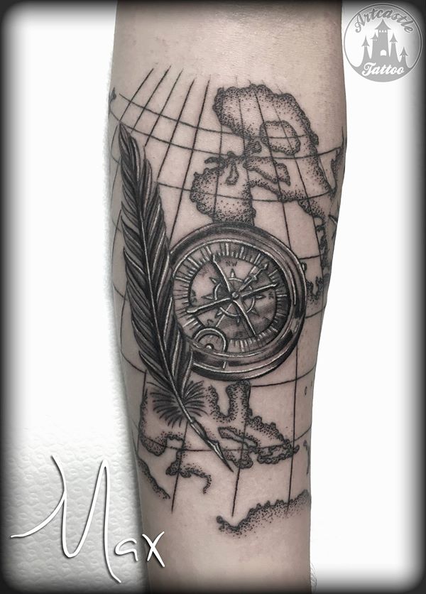 ArtCastleTattoo Tattoo ArtiestMax Feather with compass. Black n grey Black n grey