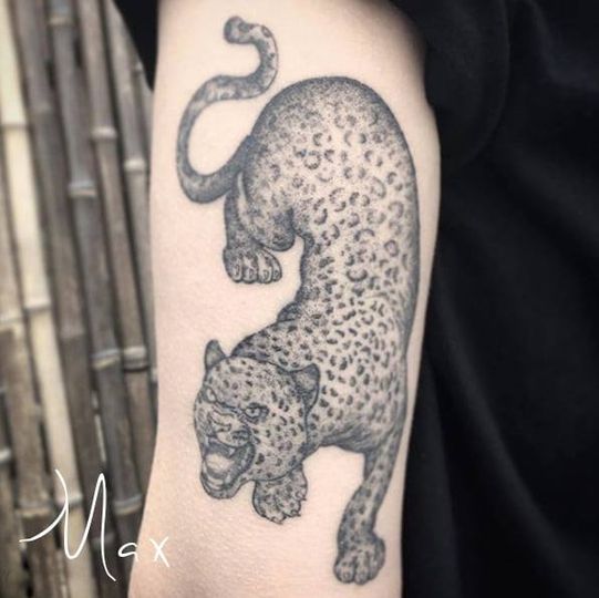ArtCastleTattoo Tattoo ArtiestMax Panther on arm