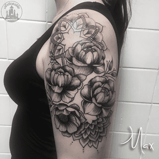 ArtCastleTattoo Tattoo ArtiestMax Two mandalas with large flowers with shading on upper arm in black n grey Mandala