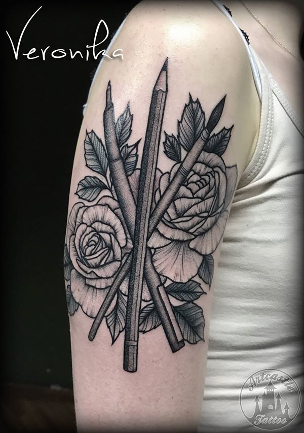 ArtCastleTattoo Tattoo ArtiestVeronika Roses with drawing tools. Black n grey Black n grey